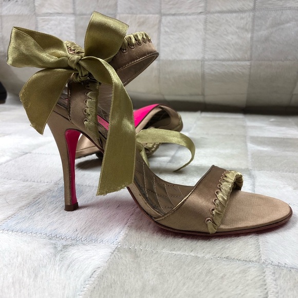 Betsey Johnson Shoes - Betsey Johnson